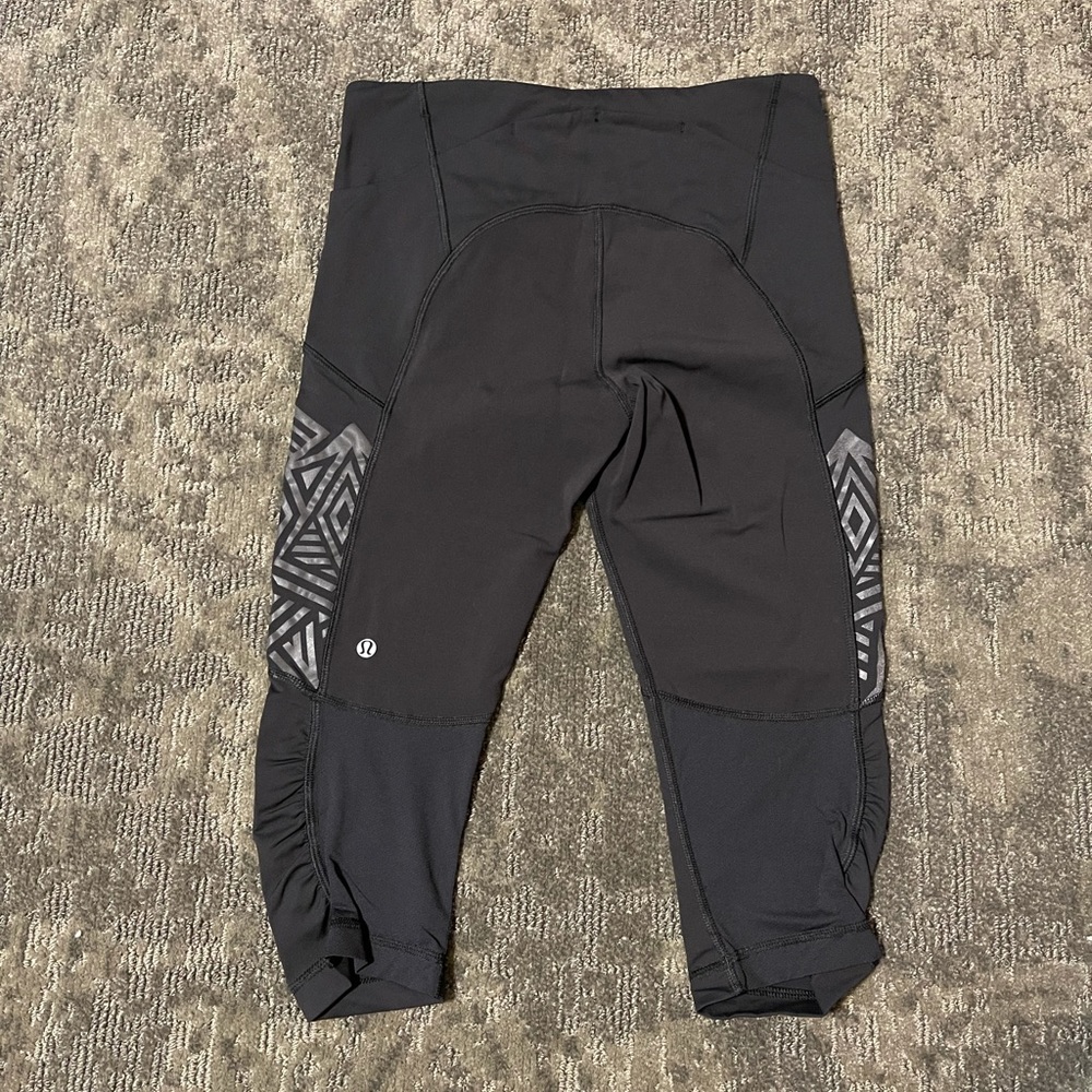 Lululemon crop leggings